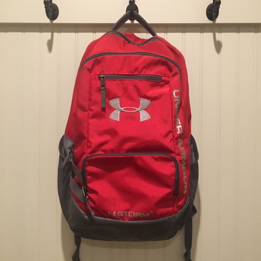 🌟SOLD🌟Under Armour Hustle II Red Gray Backpack